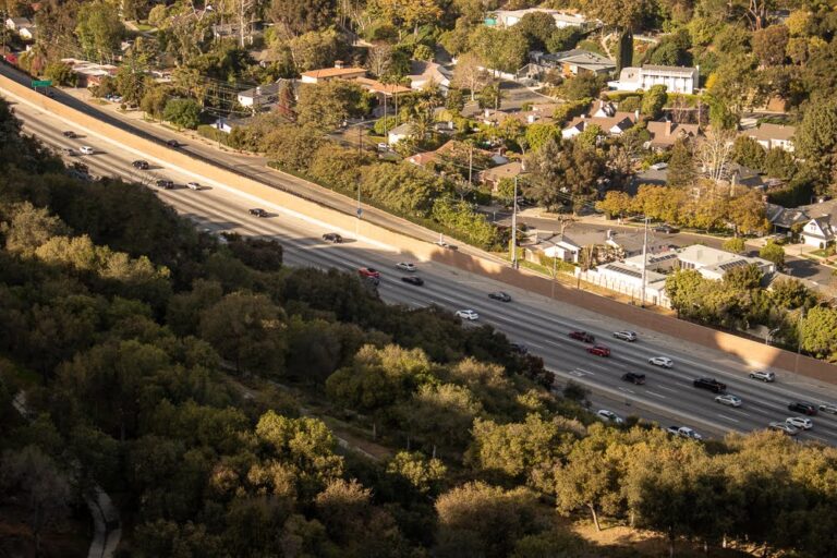 East Lyme, CT - Victims Injured in Multi-Vehicle Wreck on I-95 at Rocky Neck Connector