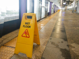 slip-and-fall-injury-lawyers-woodbridge-ct